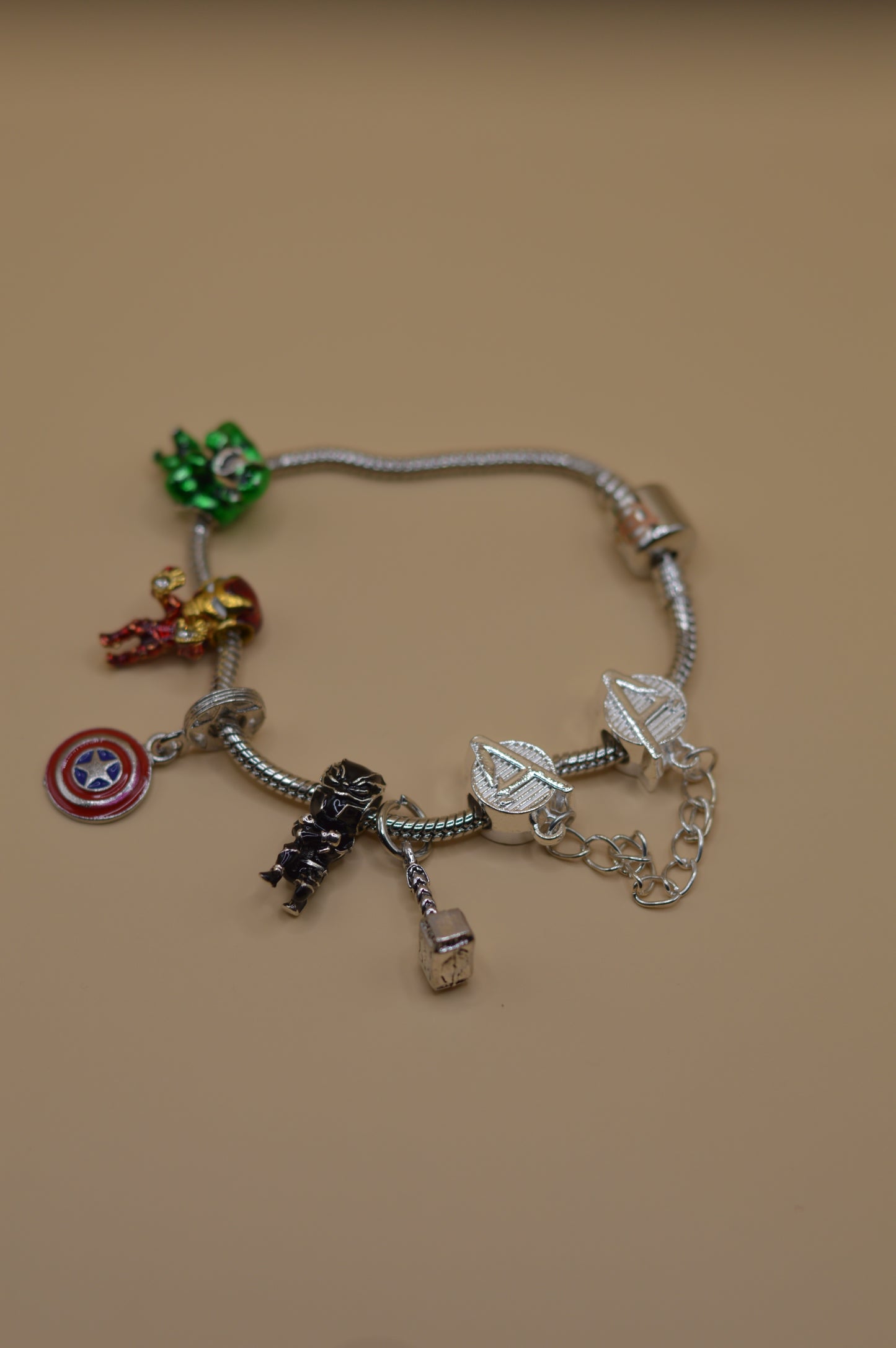 Pulsera Avengers